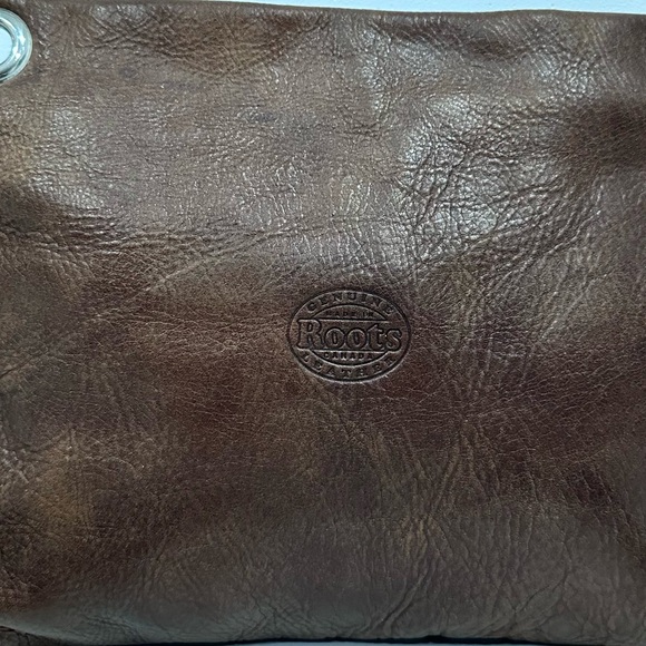 ROOTS CANADA LEATHER  CROSSBODY BAG - Picture 6 of 11
